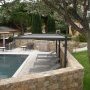 Pergola piscine design contemporaine à Aix en Provence